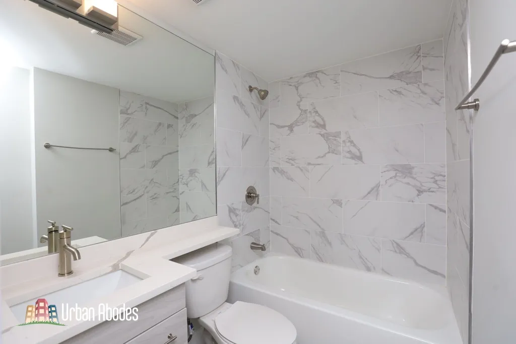 445 W Barry Ave, , 60657, USA 60657-unit#101-Chicago-IL