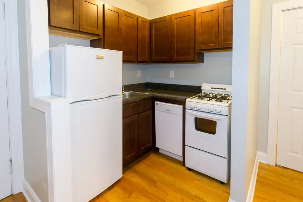 837 W Wolfram St, ,  60657, USA 60657-unit#304-Chicago-IL