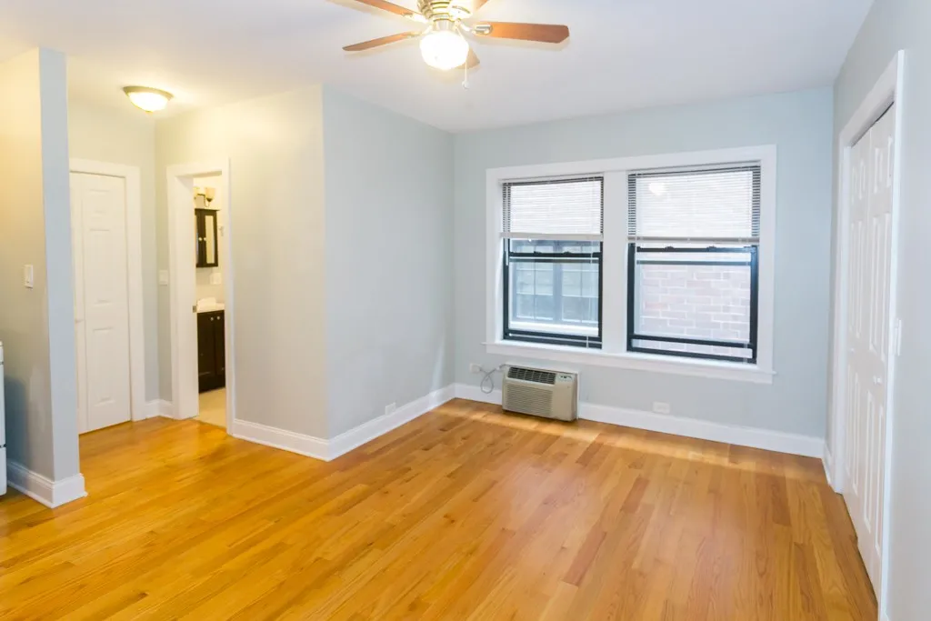 837 W Wolfram St, ,  60657, USA 60657-unit#304-Chicago-IL