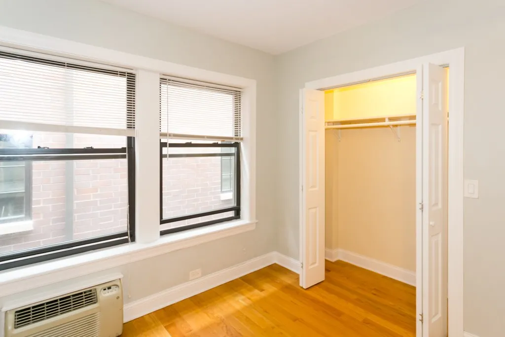 837 W Wolfram St, ,  60657, USA 60657-unit#304-Chicago-IL