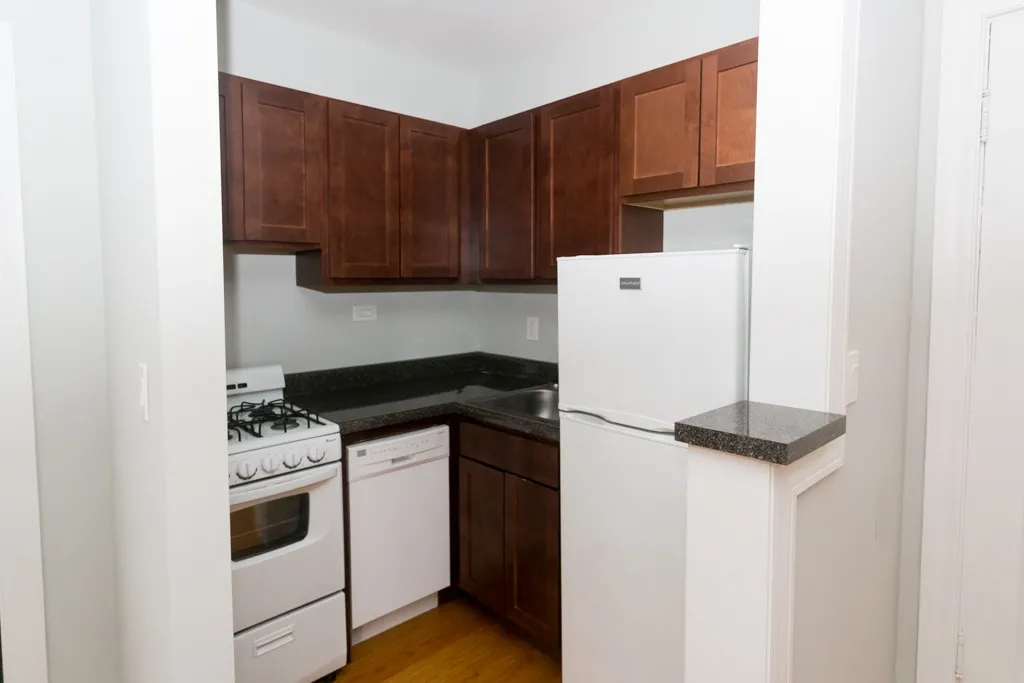 837 W Wolfram St, ,  60657, USA 60657-unit#407-Chicago-IL