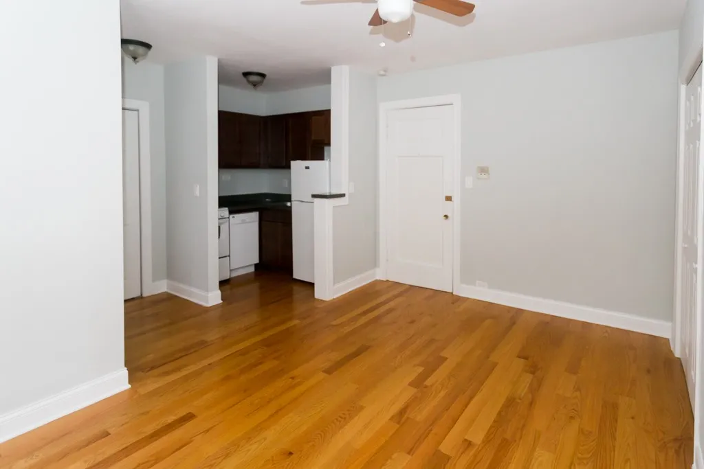 837 W Wolfram St, ,  60657, USA 60657-unit#407-Chicago-IL