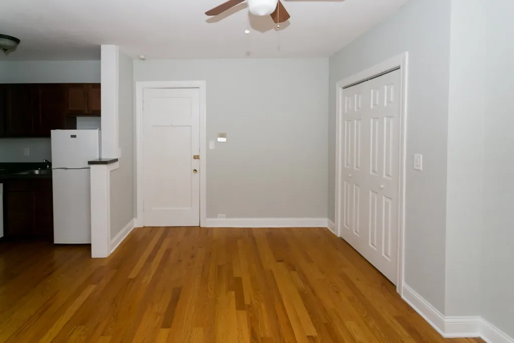 837 W Wolfram St, ,  60657, USA 60657-unit#407-Chicago-IL