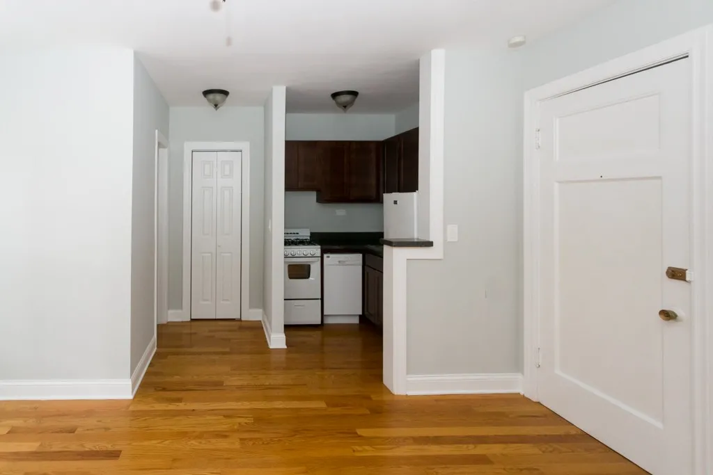 837 W Wolfram St, ,  60657, USA 60657-unit#407-Chicago-IL