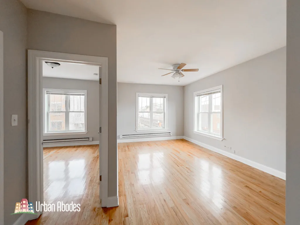 947 W Cornelia Ave, ,  60657, USA 60657-unit#3A-Chicago-IL