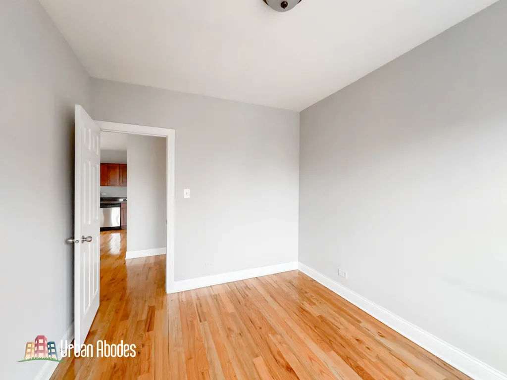 947 W Cornelia Ave, ,  60657, USA 60657-unit#3A-Chicago-IL