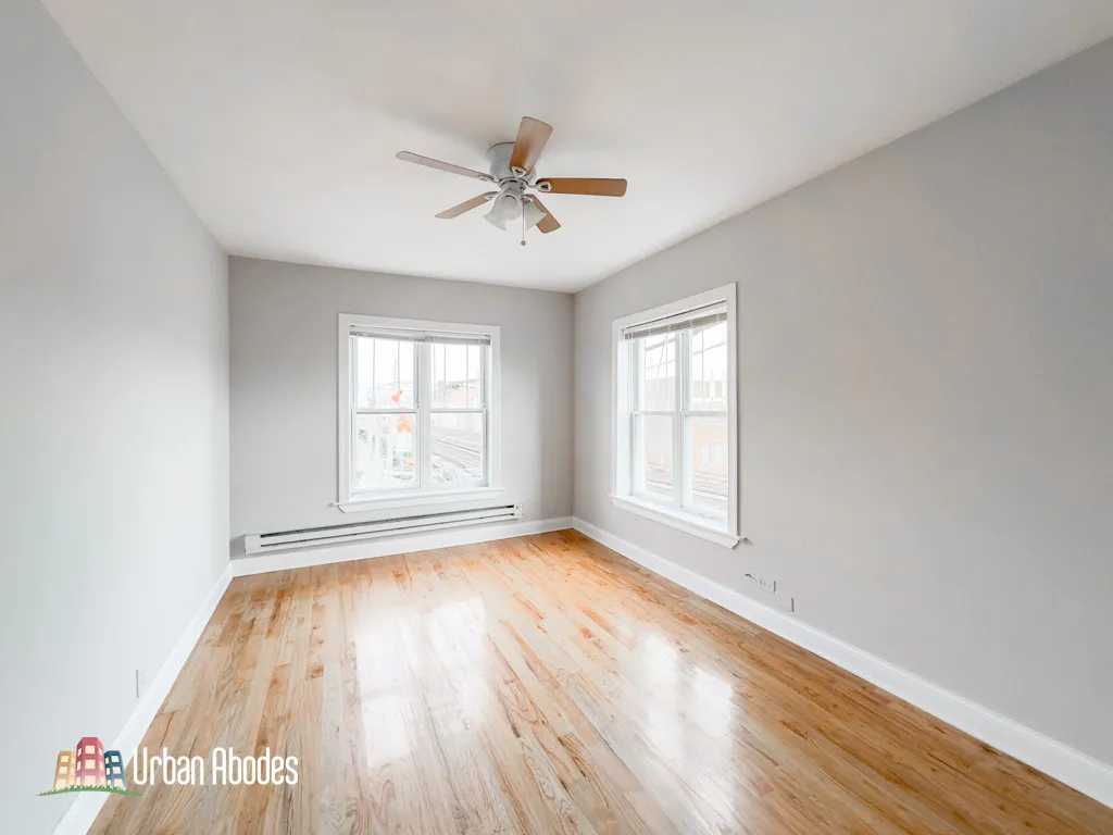 947 W Cornelia Ave, ,  60657, USA 60657-unit#3A-Chicago-IL