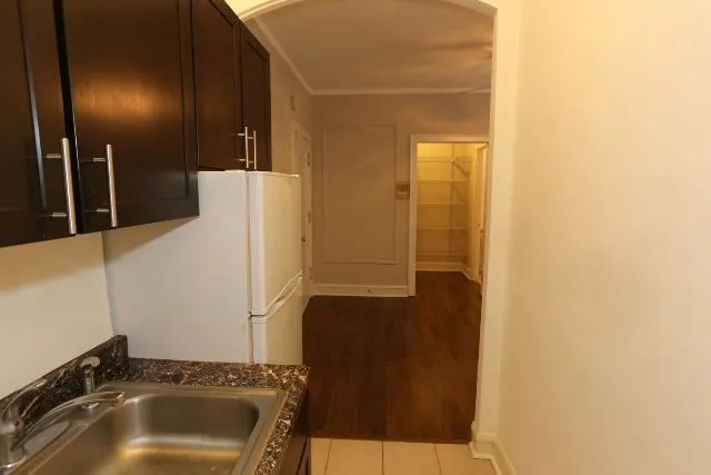 2827 N Burling St, ,  60657, USA 60657-unit#303-Chicago-IL