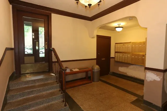 2827 N Burling St, ,  60657, USA 60657-unit#303-Chicago-IL