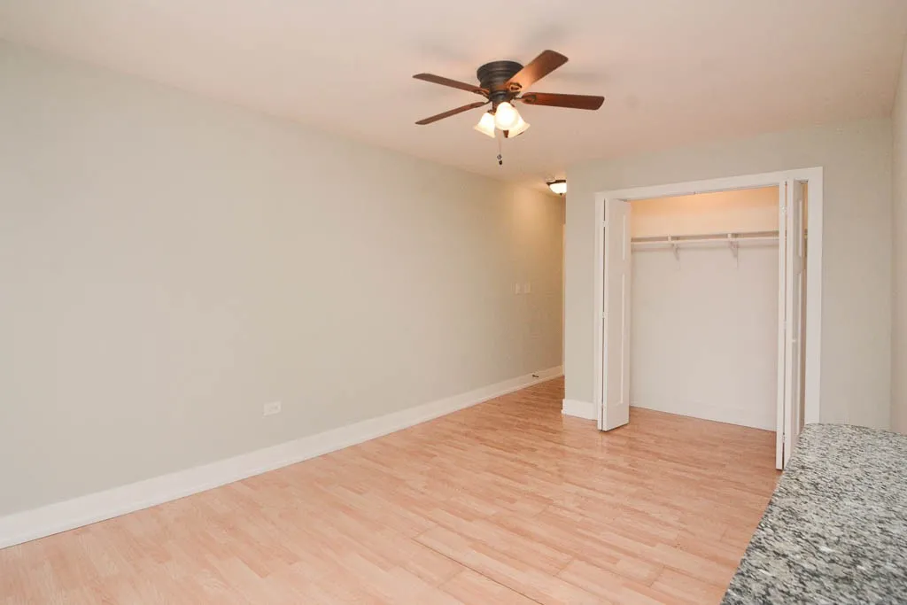 445 W Barry Ave, ,  60657, USA 60657-unit#224-Chicago-IL