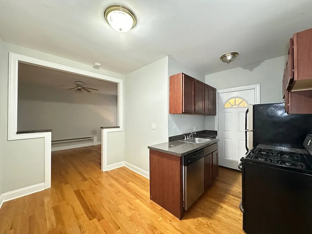 3724 N Pine Grove Ave, ,  60613, USA 60613-unit#1N-Chicago-IL