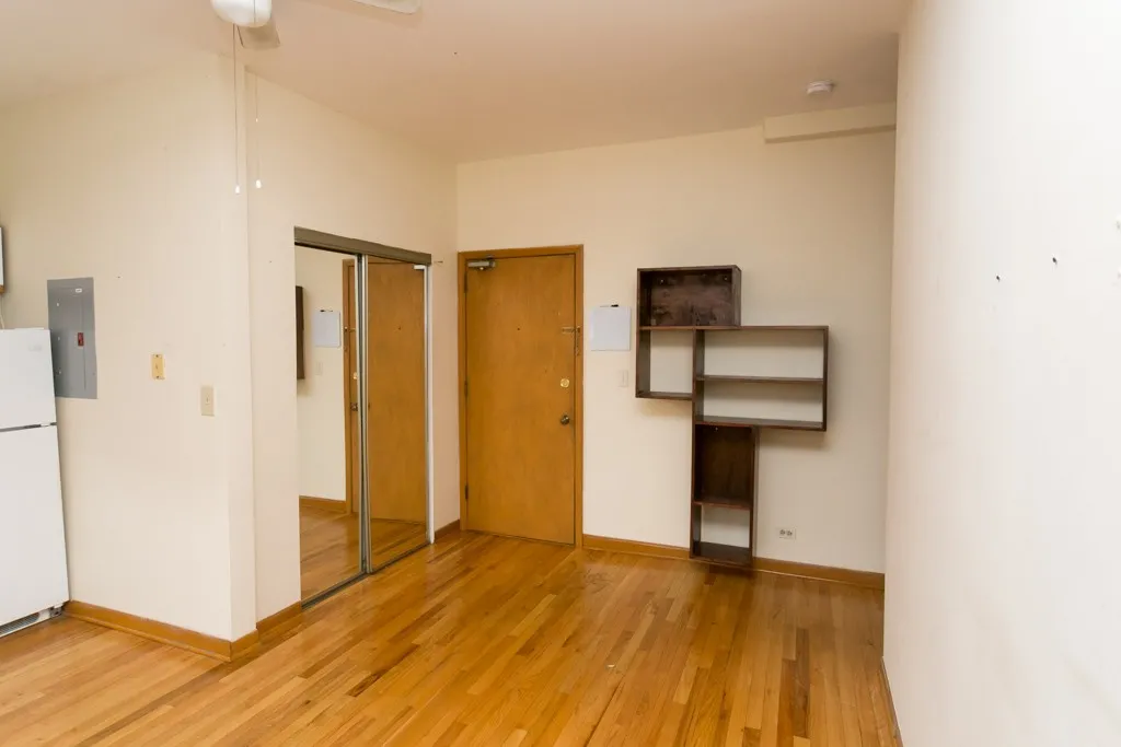 635 W Barry Ave, ,  60657, USA 60657-unit#311-Chicago-IL