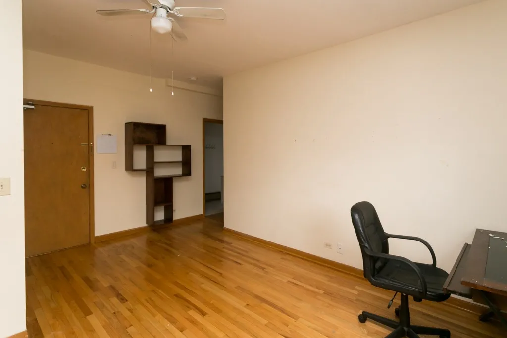 635 W Barry Ave, ,  60657, USA 60657-unit#311-Chicago-IL