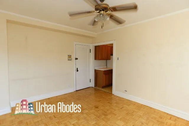 711 W Belmont Ave, ,  60657, USA 60657-unit#204-Chicago-IL