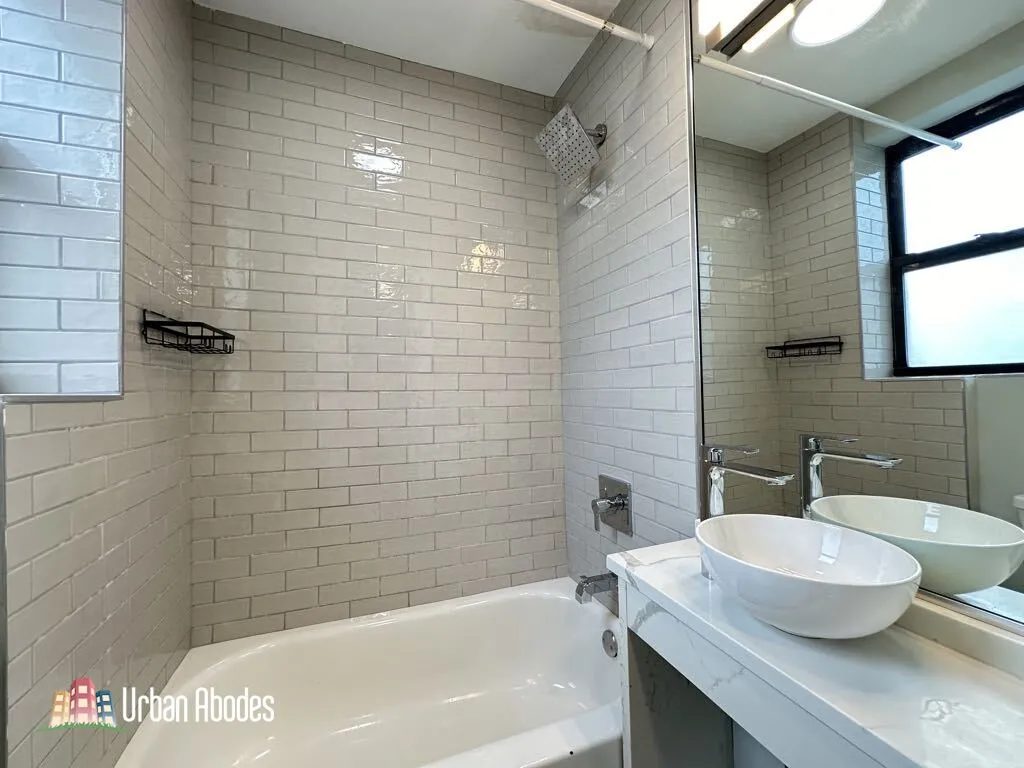 505 W Belmont Ave, ,  60657, USA 60657-unit#4i-Chicago-IL