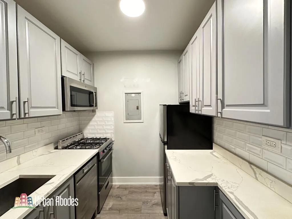 505 W Belmont Ave, ,  60657, USA 60657-unit#4A-Chicago-IL