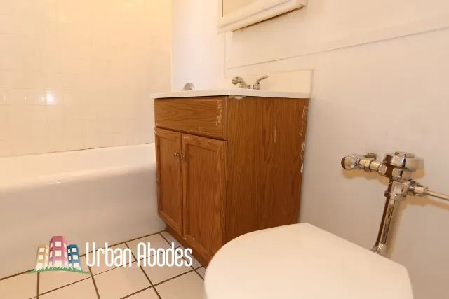 511 W Melrose St, ,  60657, USA 60657-unit#311-Chicago-IL