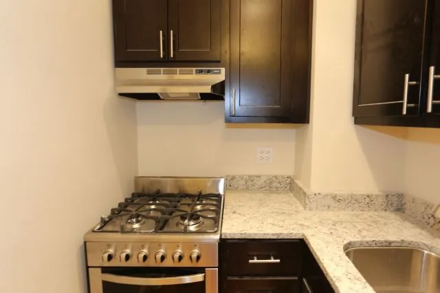 612 W Patterson Ave, , 60613, USA 60613-unit#205-Chicago-IL