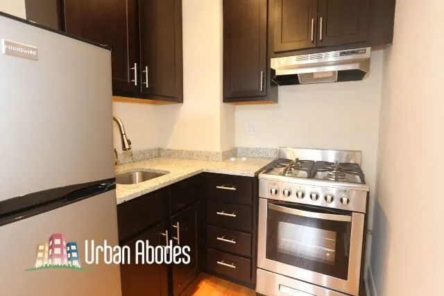 612 W Patterson Ave, ,  60613, USA 60613-unit#405-Chicago-IL