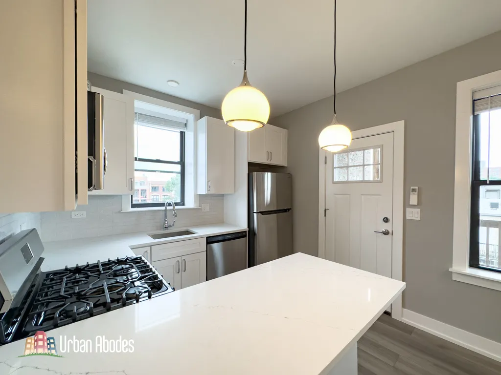 3941 N Janssen Ave, ,  60613, USA 60613-unit#3E-Chicago-IL