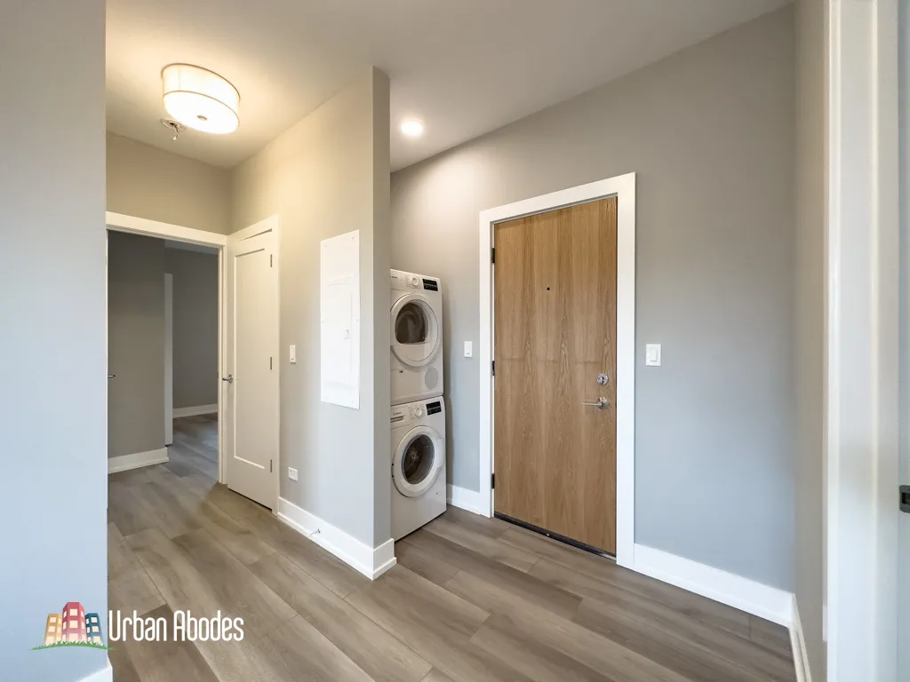 3941 N Janssen Ave, ,  60613, USA 60613-unit#3E-Chicago-IL