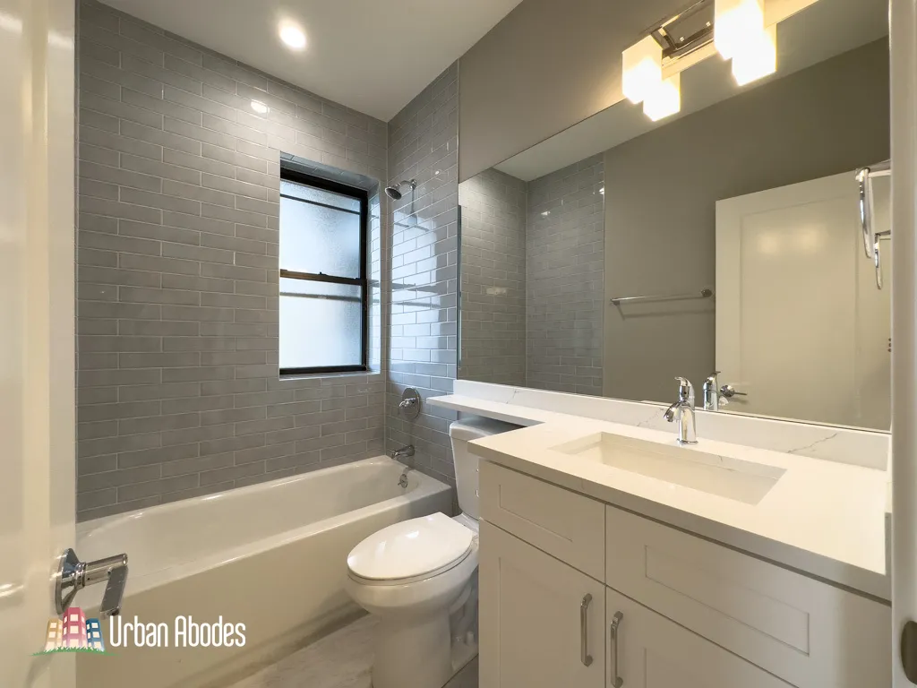 3941 N Janssen Ave, ,  60613, USA 60613-unit#3E-Chicago-IL