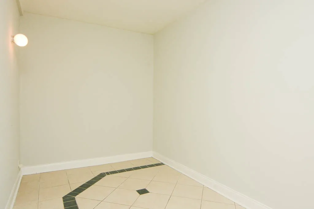 511 W Melrose St, ,  60657, USA 60657-unit#101-Chicago-IL