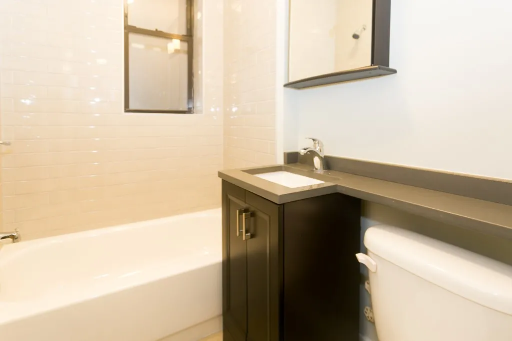 511 W Melrose St, , 60657, USA 60657-unit#107-Chicago-IL