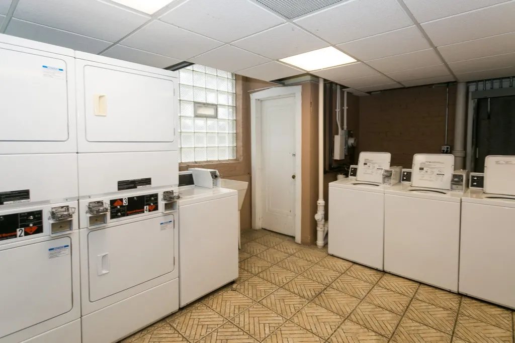 511 W Melrose St, , 60657, USA 60657-unit#107-Chicago-IL