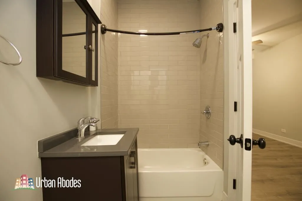 4851 N Damen Ave, , 60625, USA 60625-unit#SA-Chicago-IL