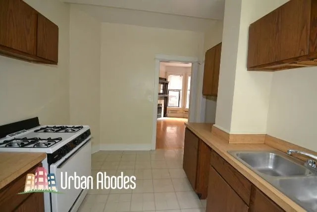 438 W Belden Ave, , 60614, USA 60614-unit#18-Chicago-IL