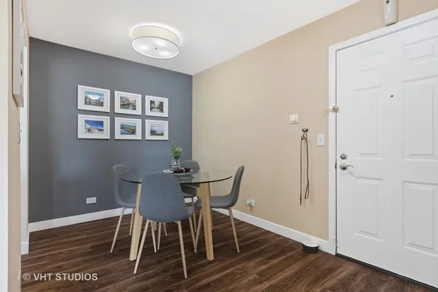 51 Kensington Cir, , 60189, USA 60189-unit#51-Wheaton-IL