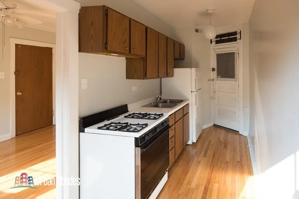 3002 N Racine Ave, , 60657, USA 60657-unit#3-Chicago-IL