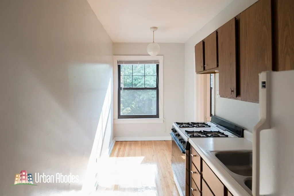 3002 N Racine Ave, , 60657, USA 60657-unit#3-Chicago-IL
