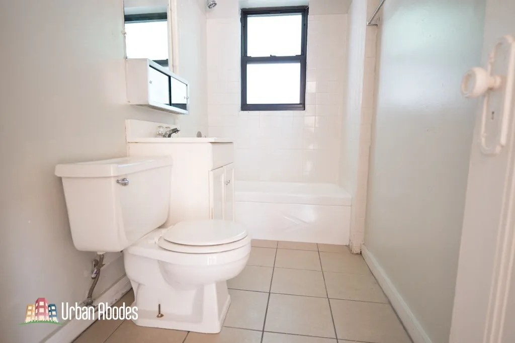 3002 N Racine Ave, , 60657, USA 60657-unit#3-Chicago-IL