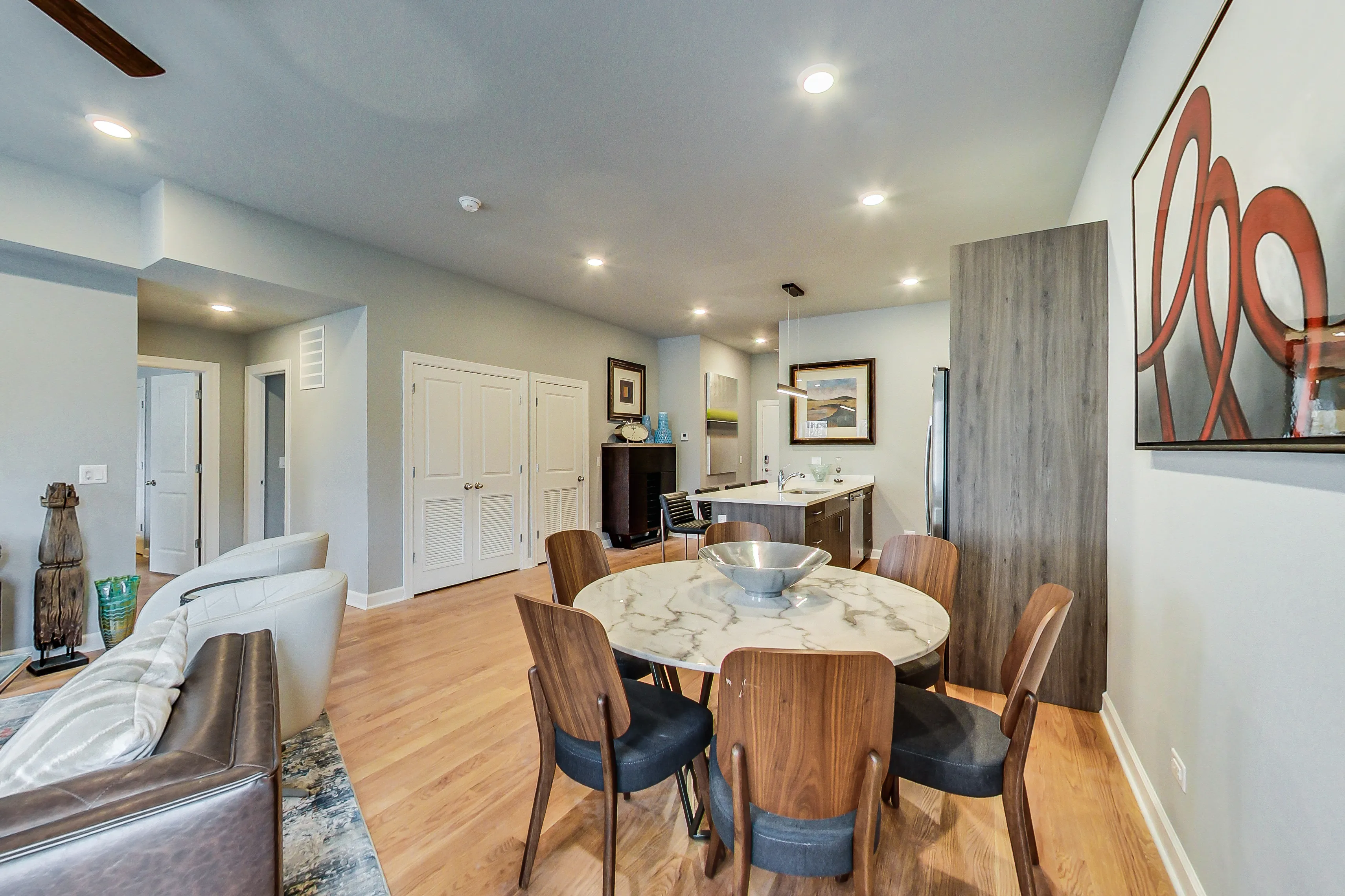 5126 S Kenwood Ave, ,  60615, USA 60615-unit#302-Chicago-IL