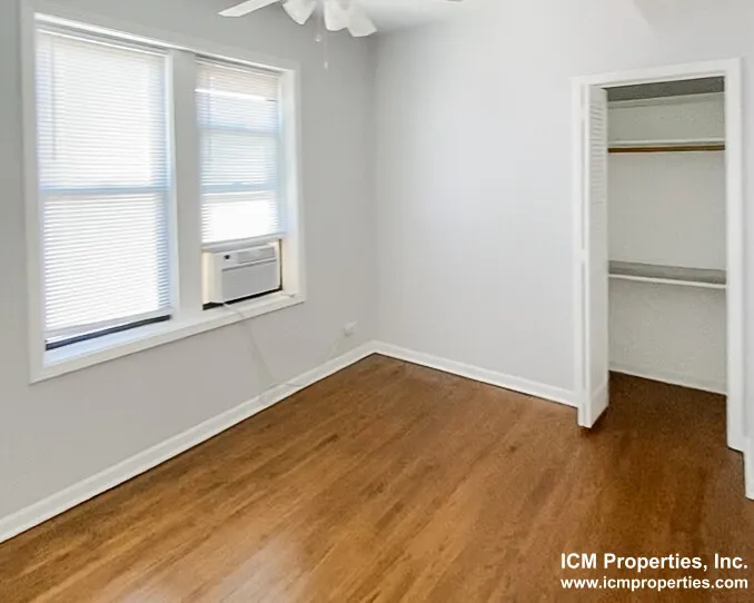 3708 N Sheffield Ave, ,  60613, USA 60613-unit#3714-402-Chicago-IL