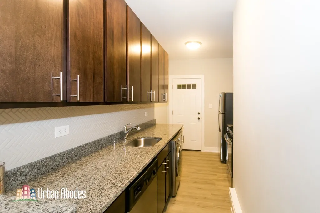 703 W Brompton Ave, , 60657, USA 60657-unit#12-Chicago-IL