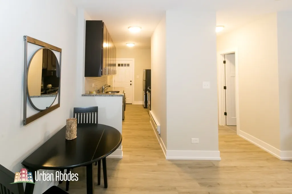 703 W Brompton Ave, , 60657, USA 60657-unit#12-Chicago-IL
