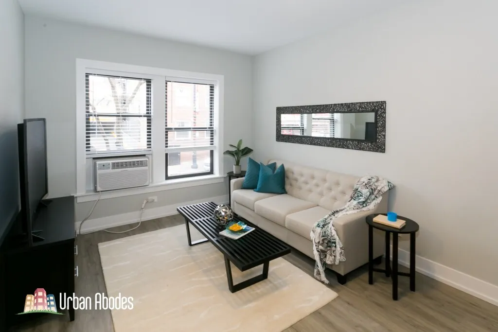 703 W Brompton Ave, , 60657, USA 60657-unit#12-Chicago-IL