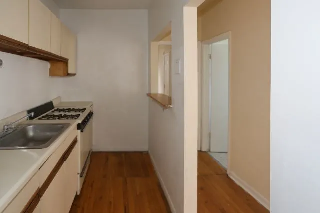660 W Cornelia Ave, ,  60657, USA 60657-unit#14-Chicago-IL
