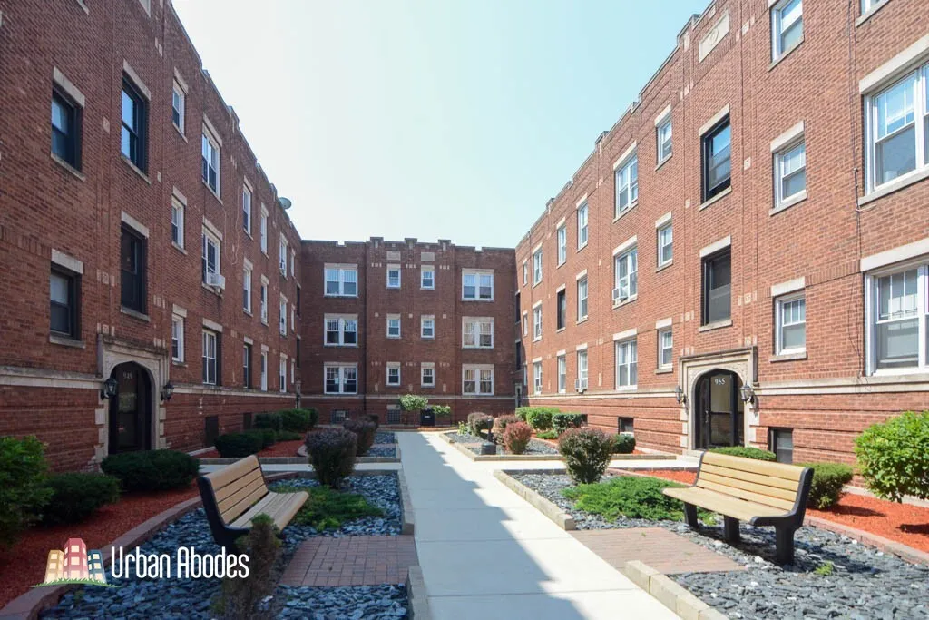 647 W Oakdale Ave, , 60657, USA 60657-unit#2-Chicago-IL