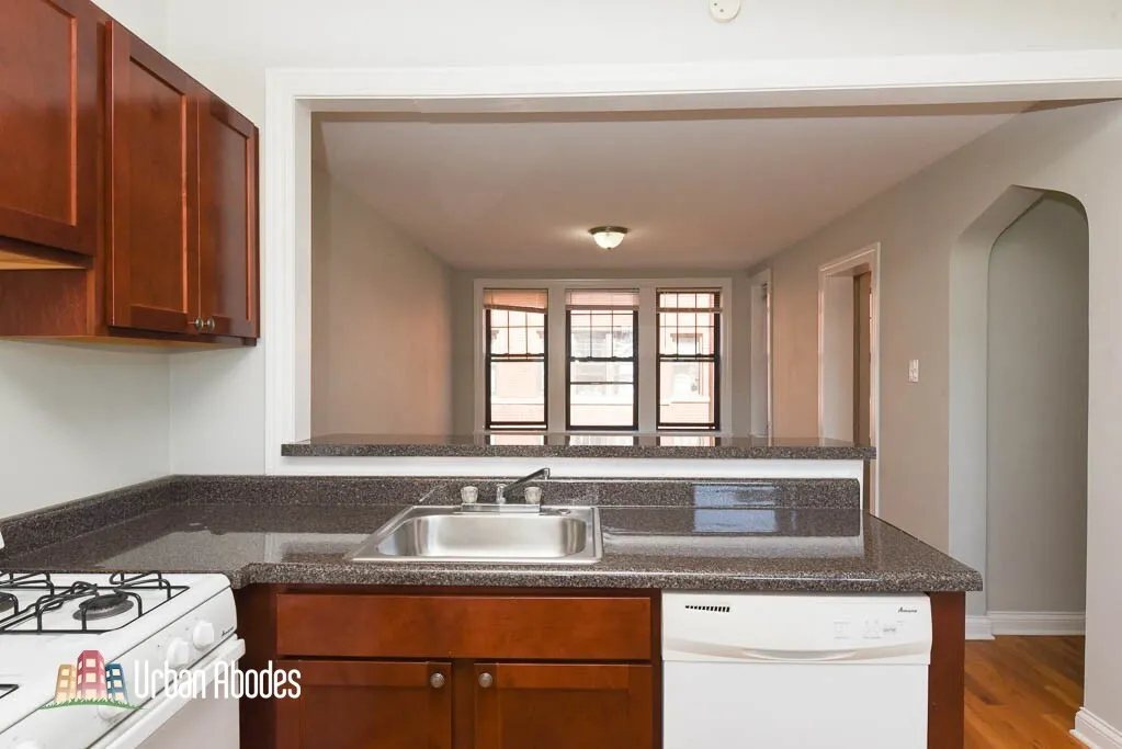 4409 N Wolcott Ave, ,  60640, USA 60640-unit#1A-Chicago-IL