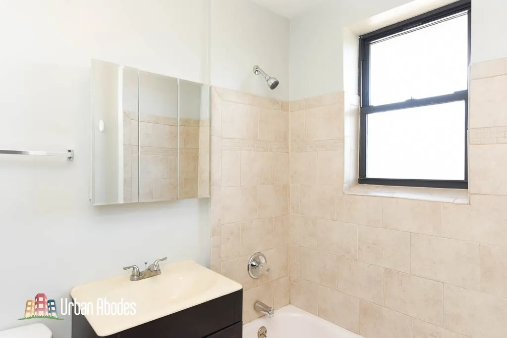 4409 N Wolcott Ave, ,  60640, USA 60640-unit#1A-Chicago-IL