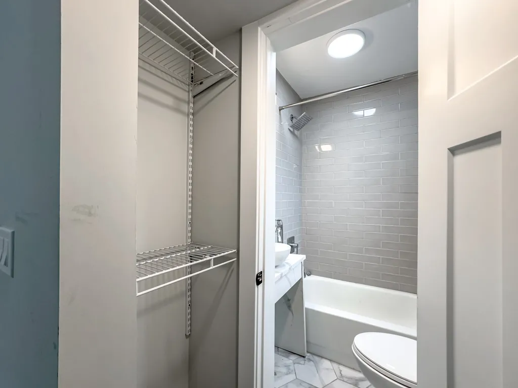 505 W Belmont Ave, ,  60657, USA 60657-unit#3G-Chicago-IL