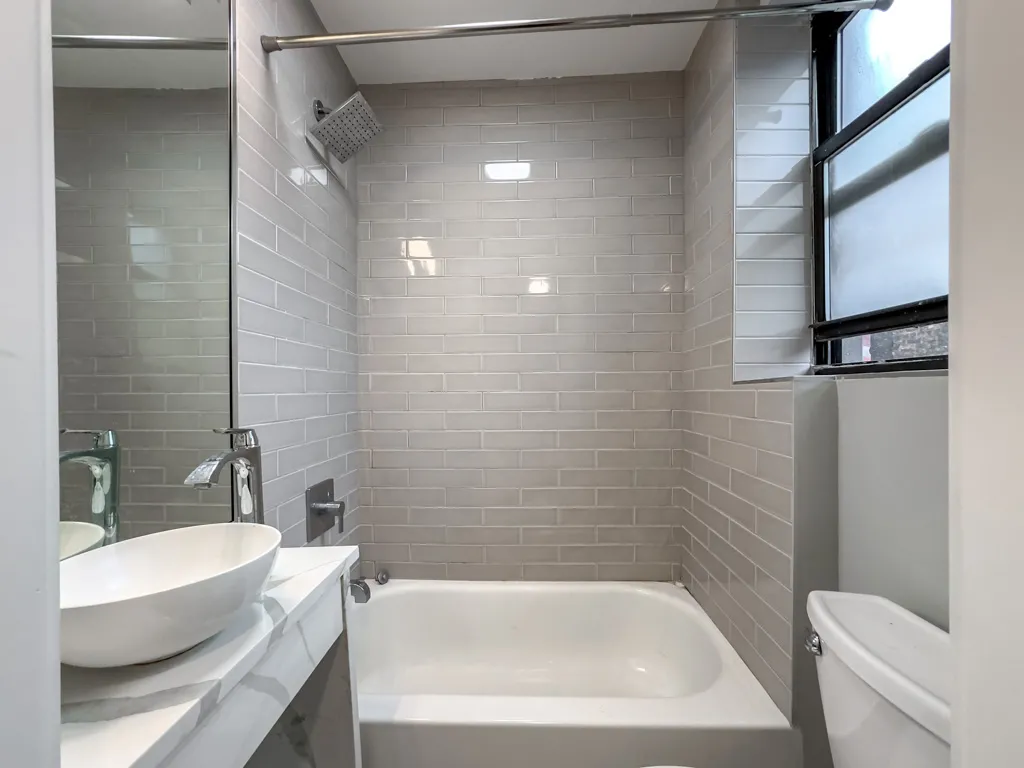 505 W Belmont Ave, ,  60657, USA 60657-unit#3G-Chicago-IL