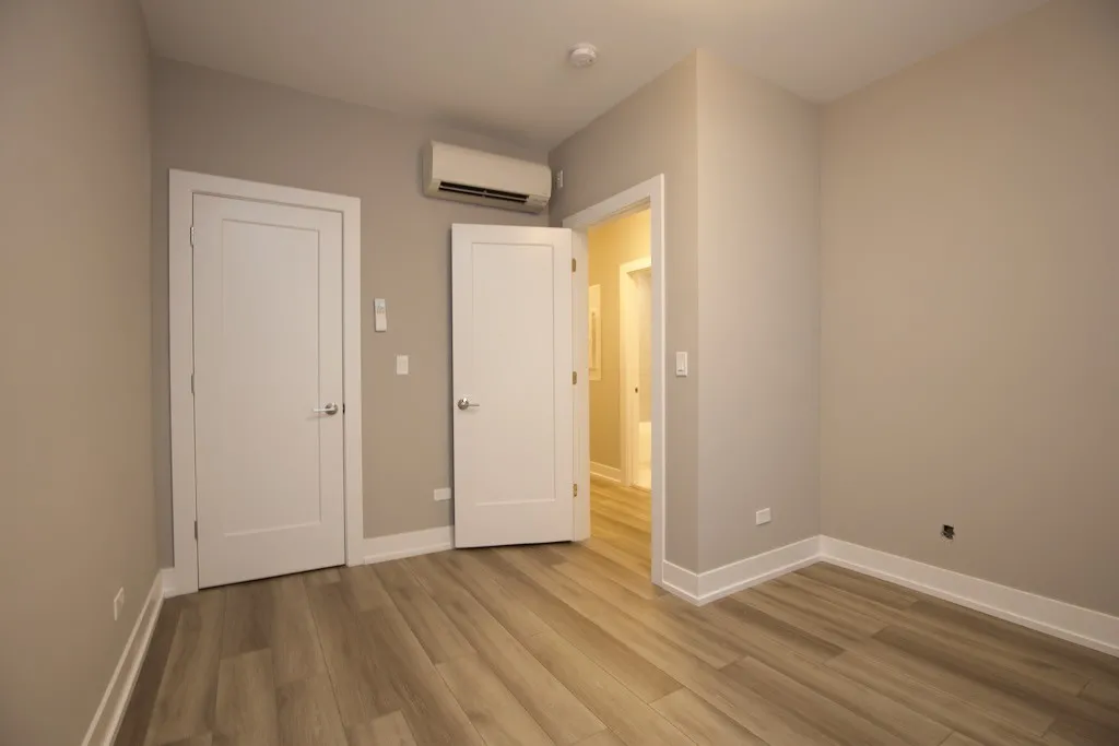 3933 N Janssen Ave, , 60613, USA 60613-unit#2S-Chicago-IL