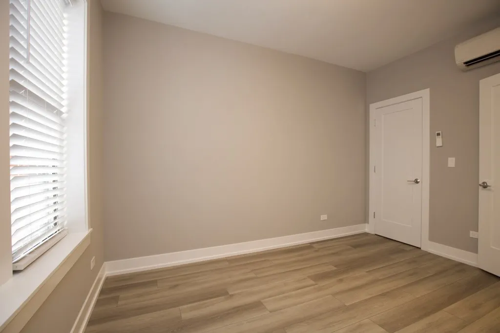 3933 N Janssen Ave, , 60613, USA 60613-unit#2S-Chicago-IL