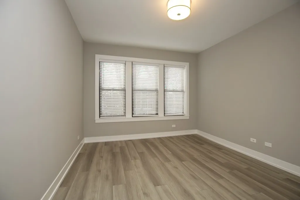 3933 N Janssen Ave, , 60613, USA 60613-unit#2S-Chicago-IL