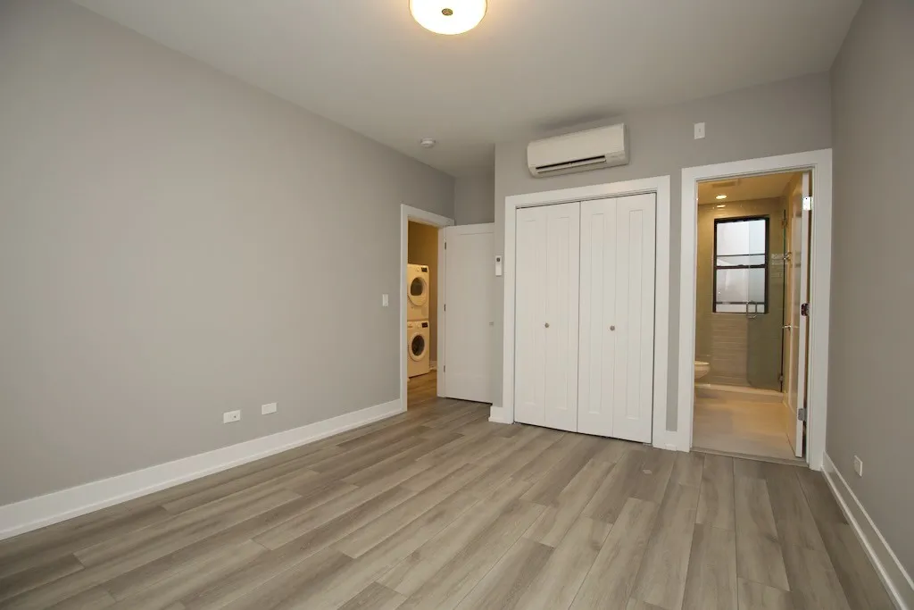 3933 N Janssen Ave, , 60613, USA 60613-unit#2S-Chicago-IL